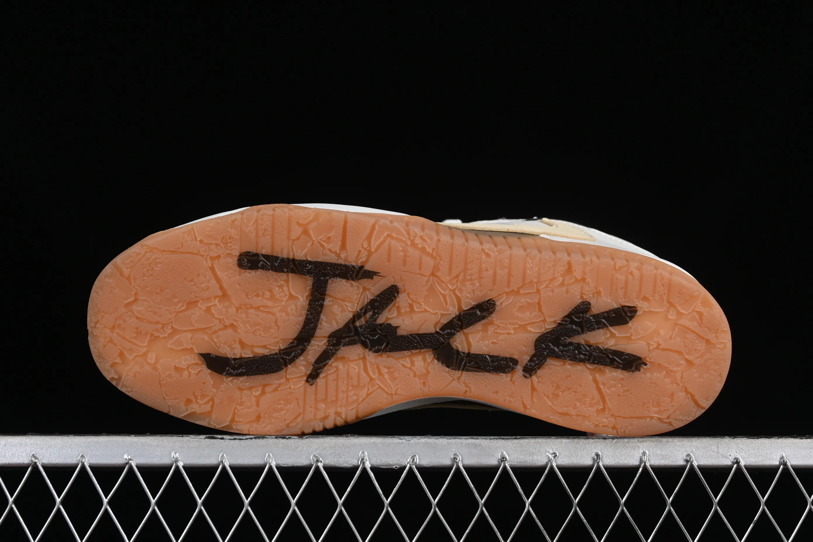 All categories Air Jordan Jordan series basketball shoes Air Jordan 1 Low LW version Travis Scott x Jordan Cut The Check AJ1 Joe 1 hook and loop fashion basketball shoes FZ8117-100